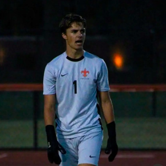 Meet your Posher, Ernesto - Picture 1 of 1